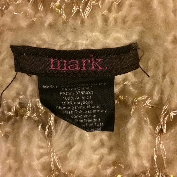 Mark. Scarf - Picture 4 of 4